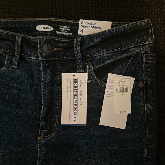 Brand New Old Navy Rockstar Jeans - Picture 2 of 4